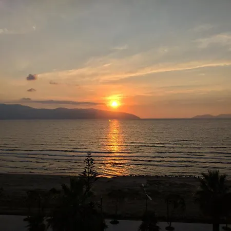 アパート Lucky Lux