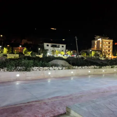 アパート Lucky Lux