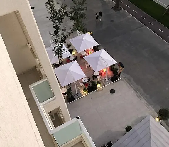 Lucky Lux