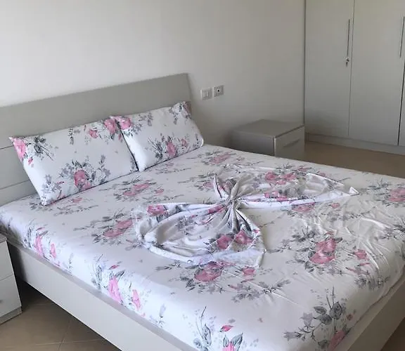 Lucky Lux Apartament Wlora