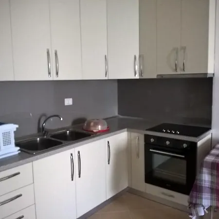 Lucky Lux Apartament Wlora